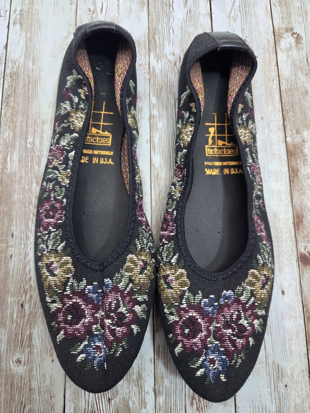 ✨ Vintage Tic-Tac-Toes Floral Tapestry Ballet Flats Made in USA Women’s 10 N ✨